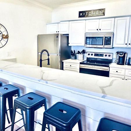 Barefoot Bliss - Beachfront Condo - Sleeps 12 巴拿马城 外观 照片