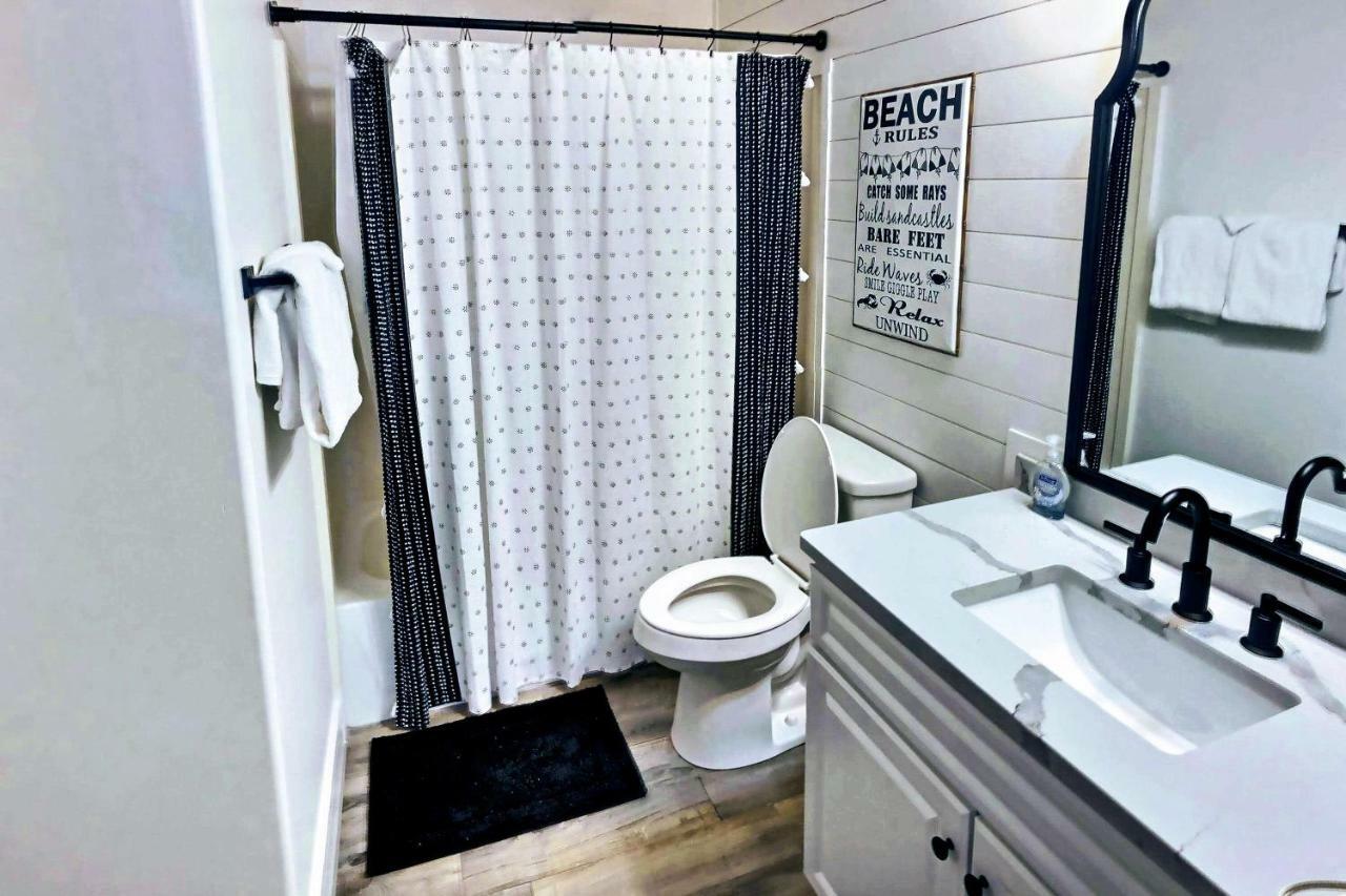 Barefoot Bliss - Beachfront Condo - Sleeps 12 巴拿马城 外观 照片